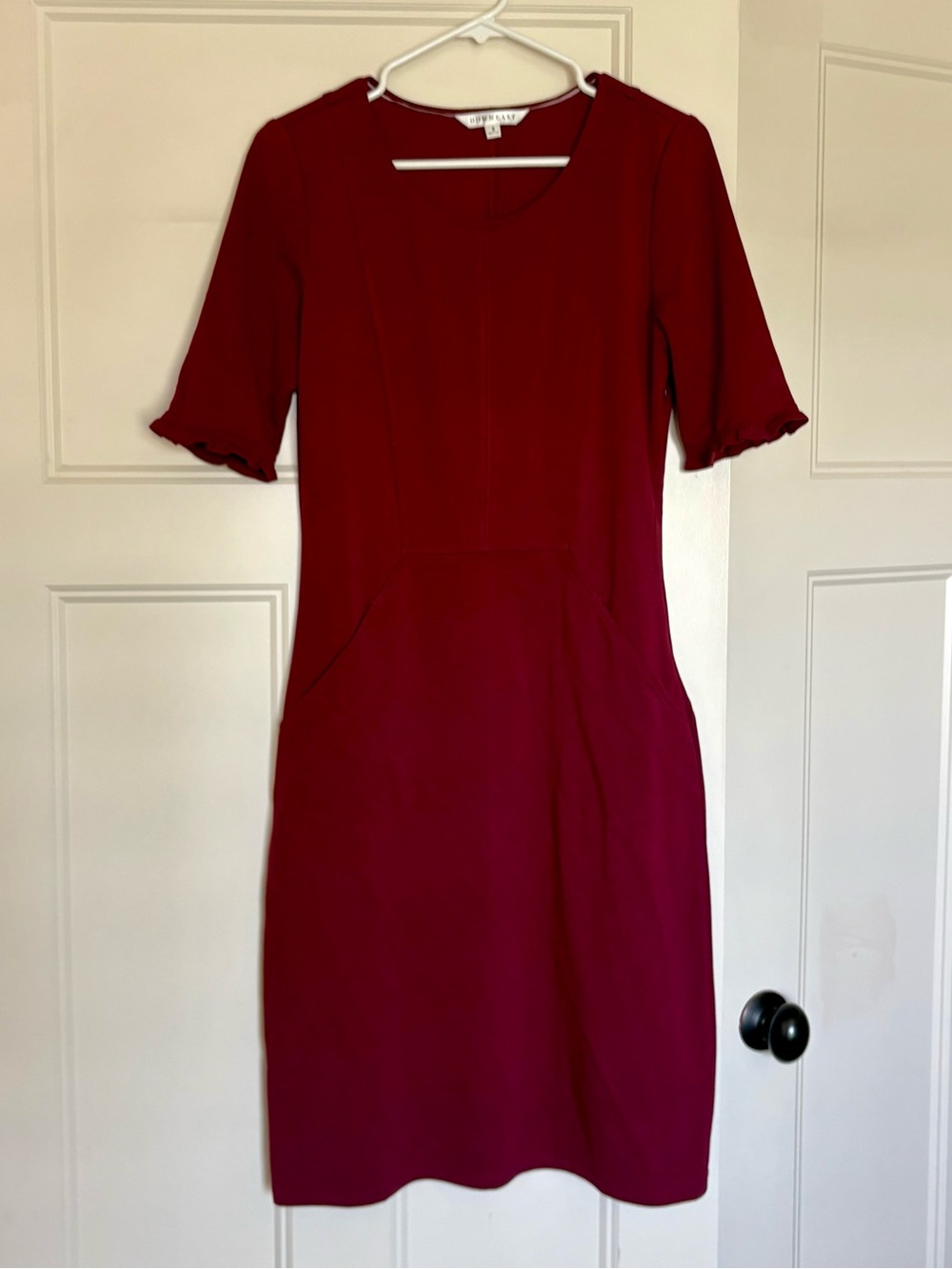 Elegant Red Knee-Length Women’s Dress DownEast Small